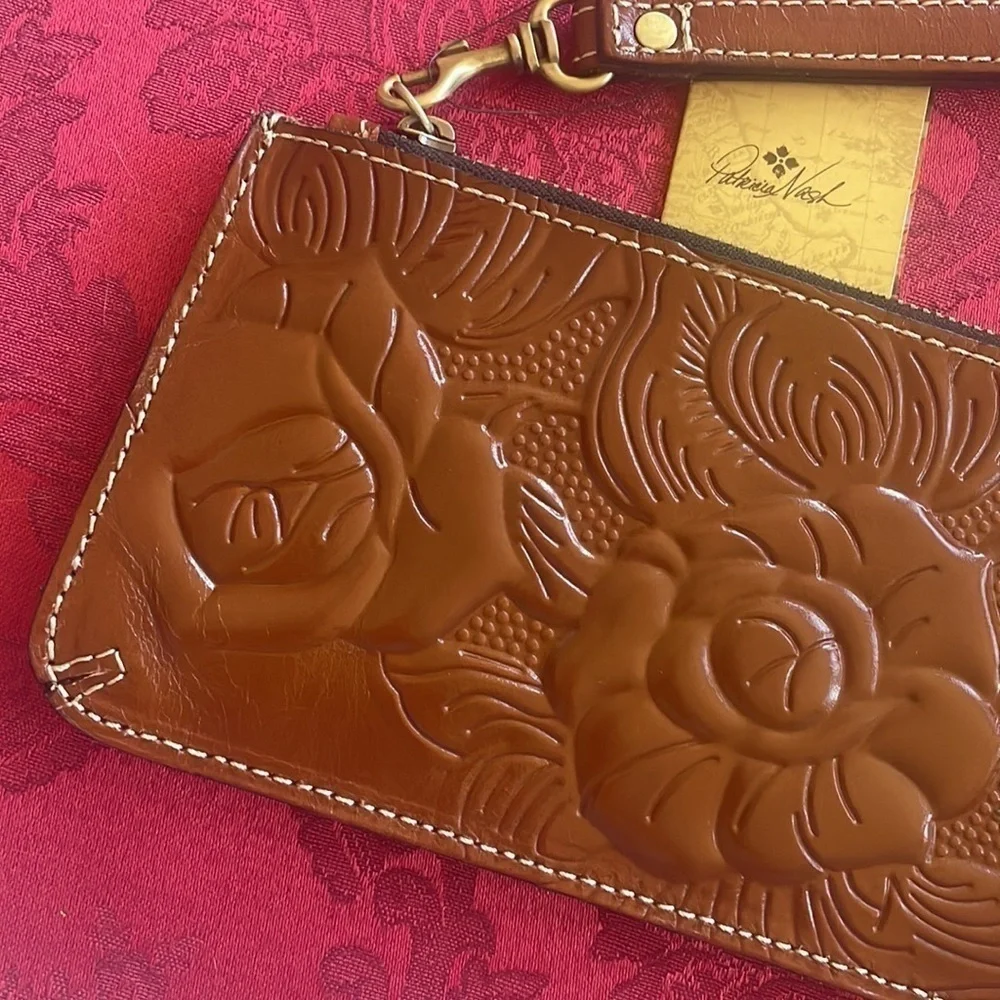 Brand New Patricia Nash Genuine Tooled Leather St. Croce Zippered Wristlet